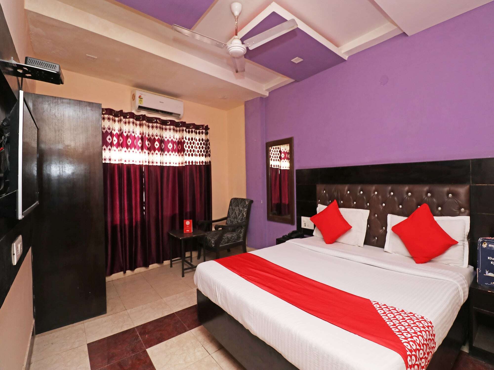 Oyo 26602 Hotel Shubham Dehradun Buitenkant foto